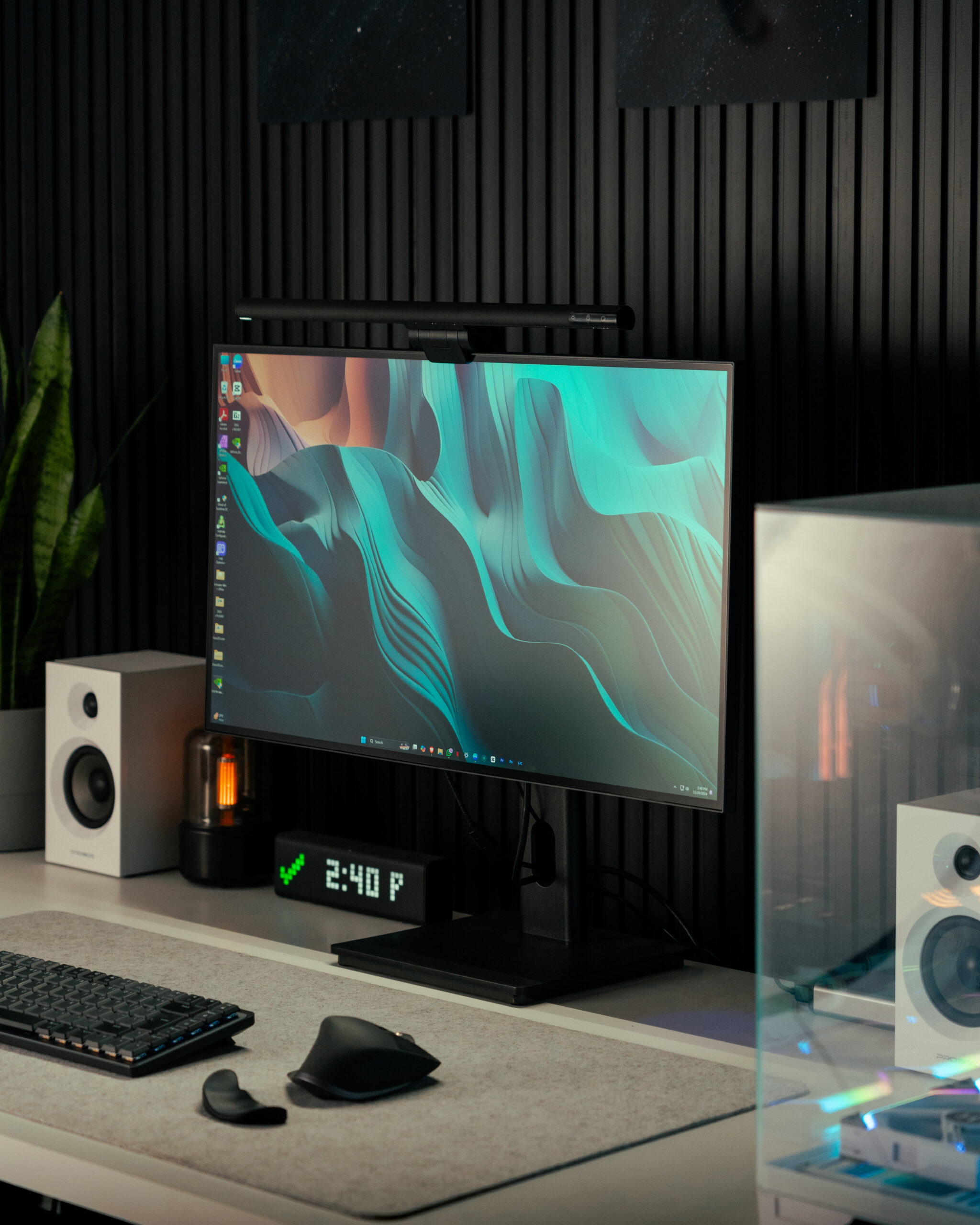 MXG-P27IU-4K-27inch-IPS-4K-Lowest-Price-in-Pakistan_4-scaled.jpg