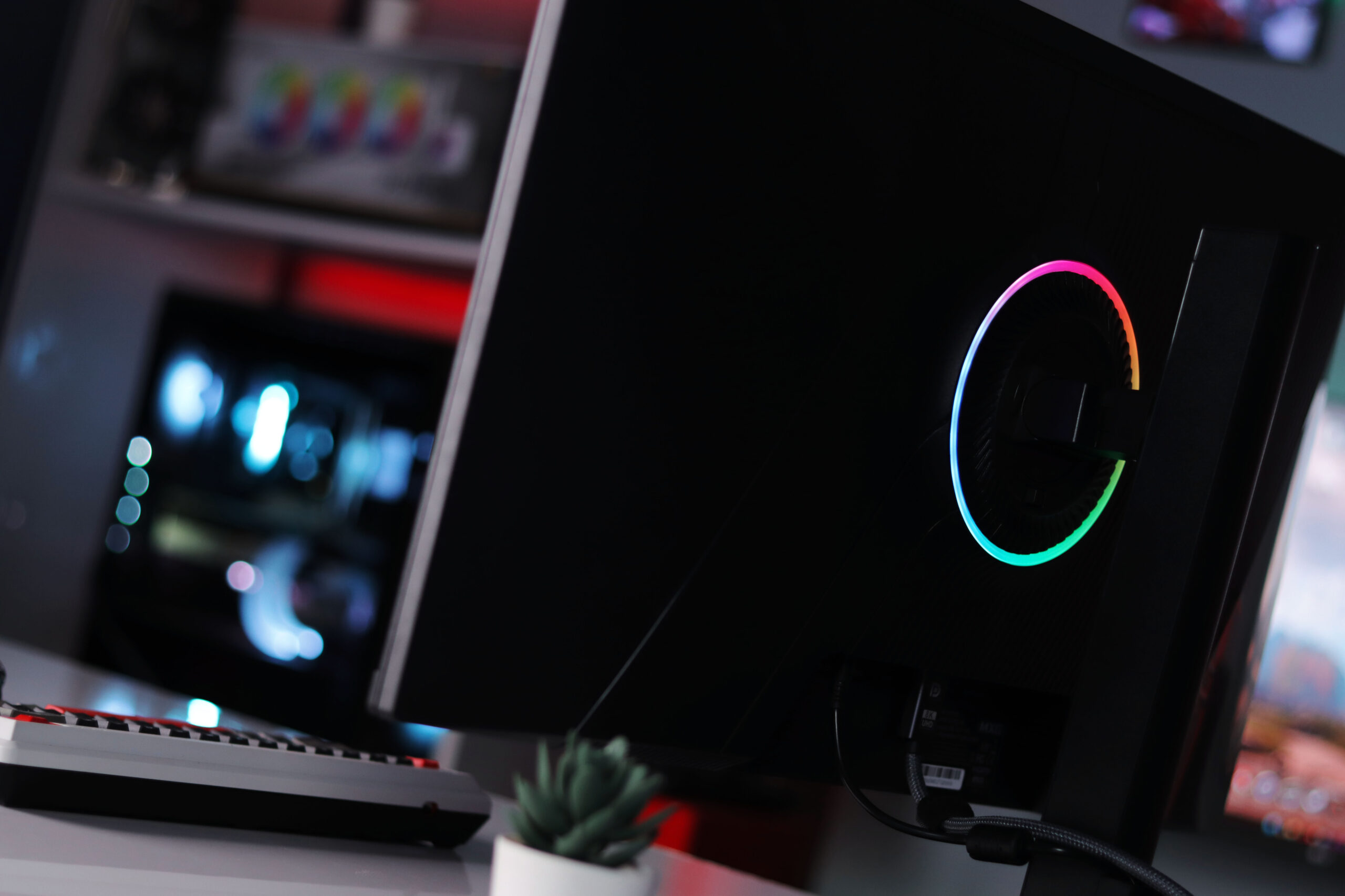 MXG-G27IQ-18-27-IPS-180Hz-HDR-QHD-2K-FreeSync-and-Adaptive-Sync-HDMI-2.0-DisplayPort-1.4-Gaming-Monitors-Features-Price-in-Pakistan-_12-scaled.jpg